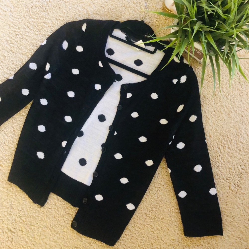 Black and white Polka Dot Sweater Project